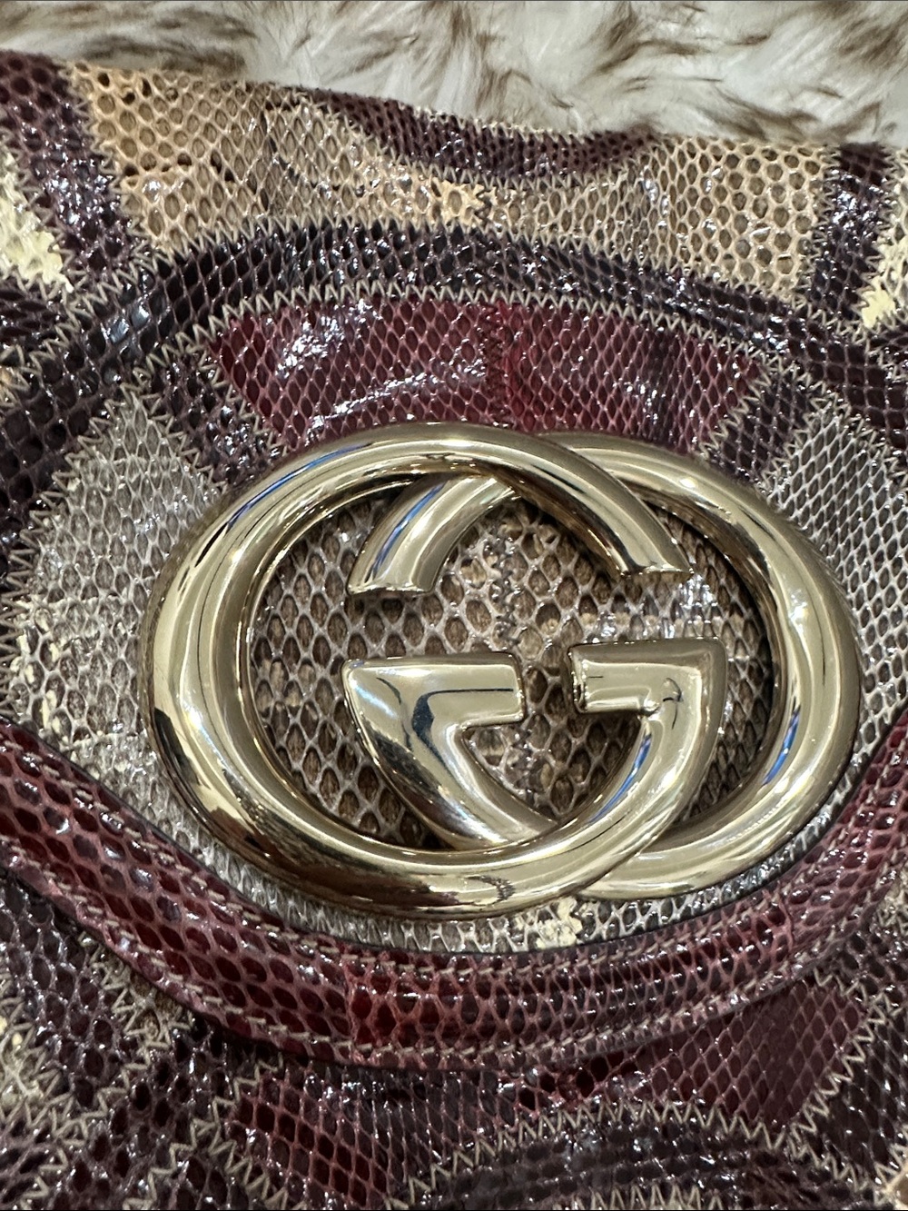 GUCCI Burgundy, Gold and Tan GG PURE SNAKESKIN Shoulder Bag W/tassel. - Picture 2 of 15